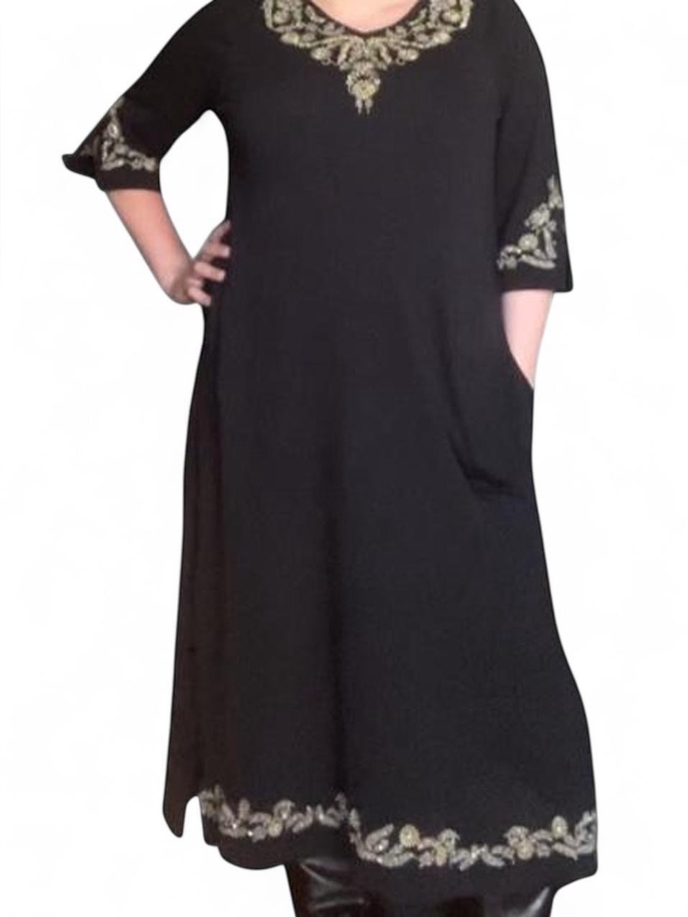 Black & Gold Embellished Neckline Kaftan Tunic Dress Medium